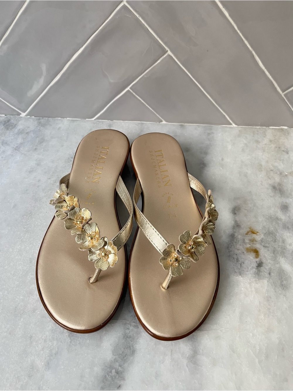 Italian Shoemakers Metallic Gold Floral Thong Sandals